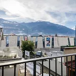 - Via Parigi * Aosta