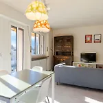 Apartamento - Via Parigi