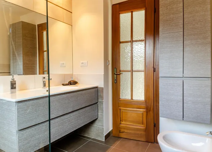 Apartment - Via Parigi Aosta