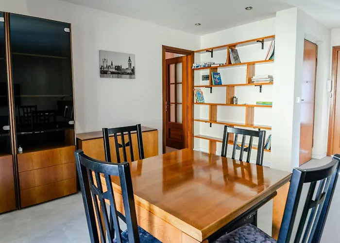 - Via Parigi * Aosta