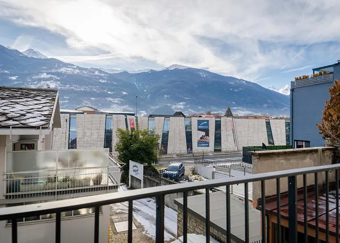 - Via Parigi * Aosta